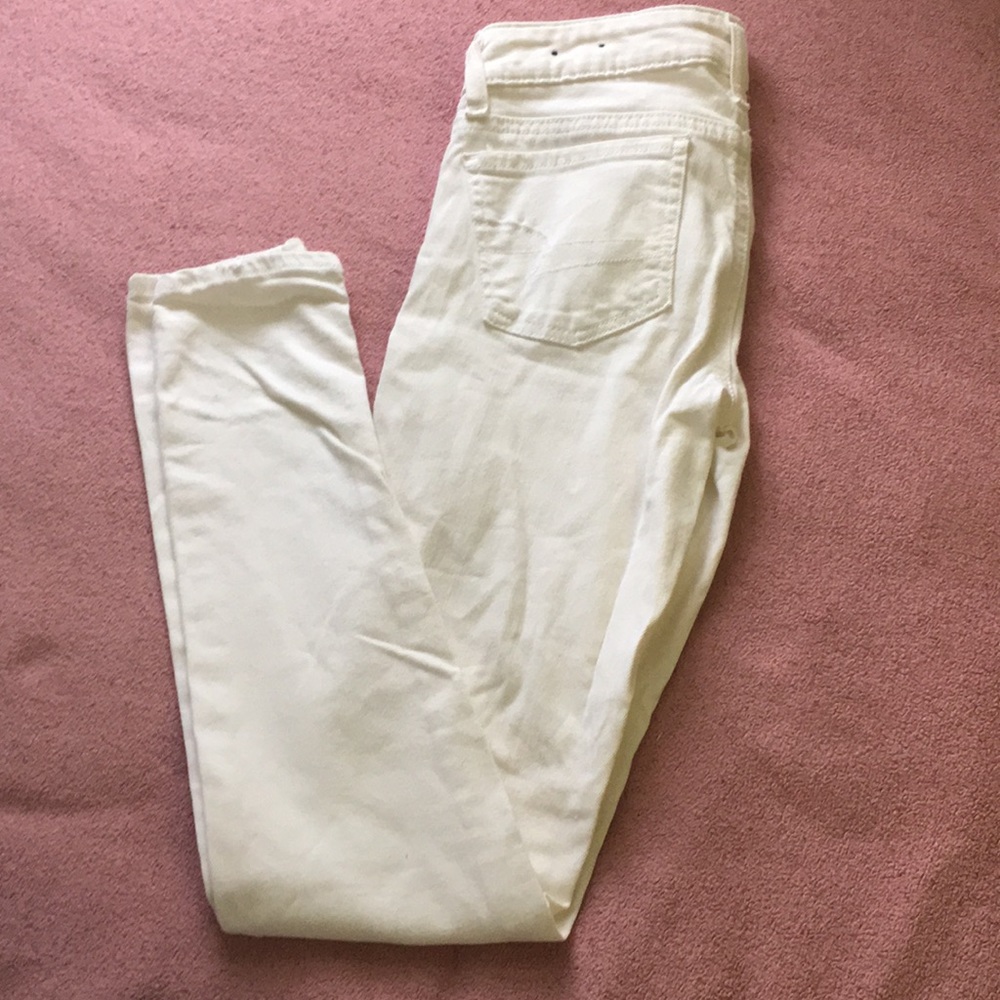 White AE jeans
